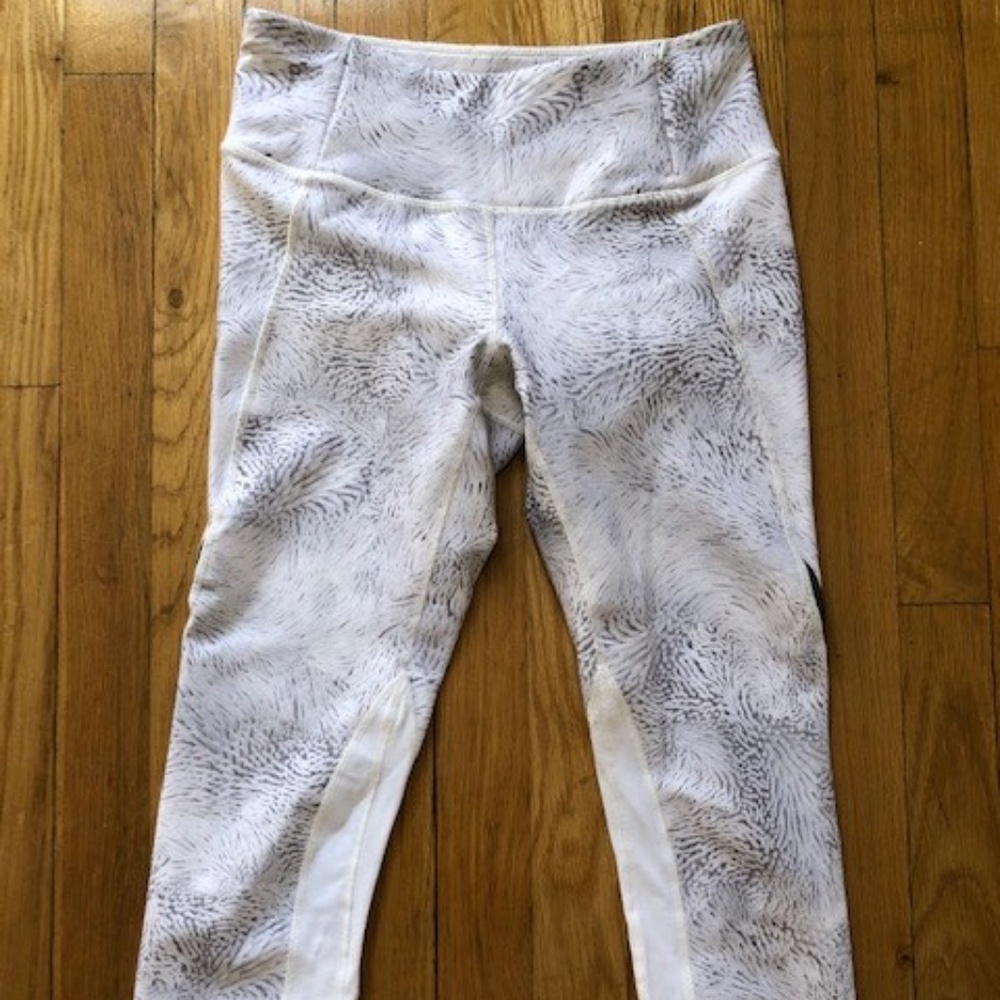 Limited Edition CALIA by Carrie Underwood Leggings